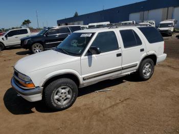  Salvage Chevrolet Blazer