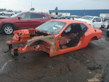  Salvage Dodge Challenger