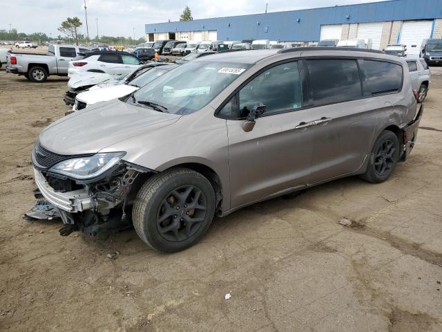  Salvage Chrysler Pacifica
