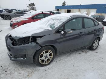  Salvage Ford Fiesta