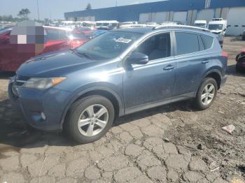  Salvage Toyota RAV4