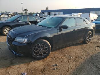  Salvage Chrysler 300