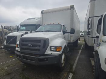  Salvage Ford F-750