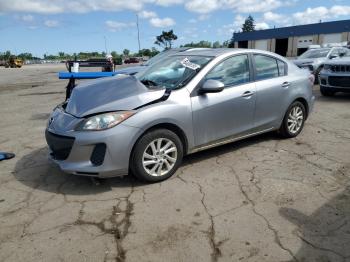  Salvage Mazda 3