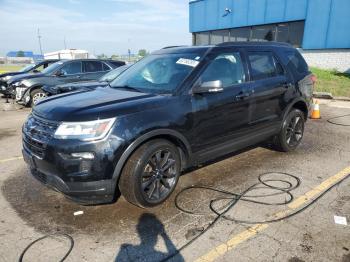  Salvage Ford Explorer