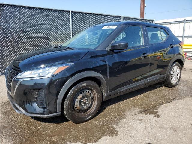  Salvage Nissan Kicks