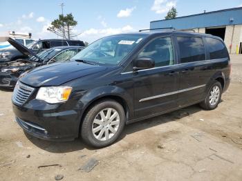  Salvage Chrysler Minivan
