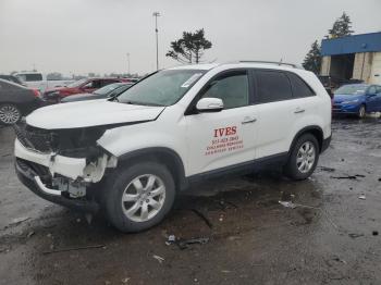  Salvage Kia Sorento