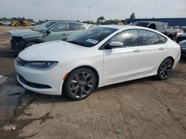  Salvage Chrysler 200