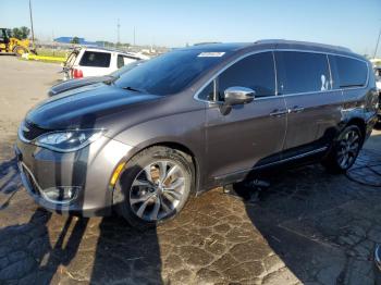  Salvage Chrysler Pacifica