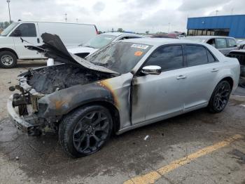  Salvage Chrysler 300
