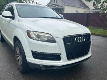  Salvage Audi Q7