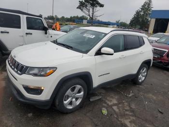  Salvage Jeep Compass