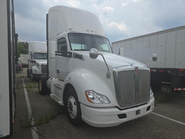  Salvage Kenworth T680
