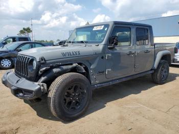  Salvage Jeep Gladiator
