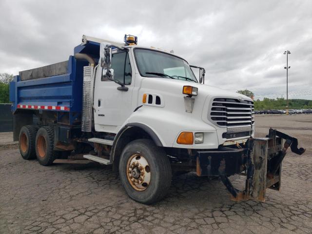  Salvage Sterling Truck L 9500