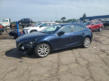  Salvage Mazda 3