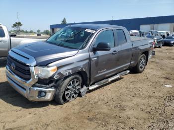  Salvage Toyota Tundra