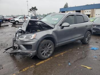  Salvage Volkswagen Touareg