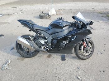 Salvage Kawasaki Zx1002 M