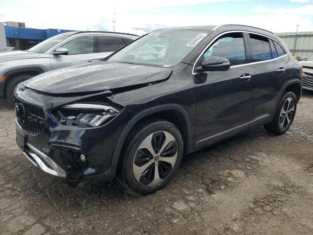  Salvage Mercedes-Benz GLA