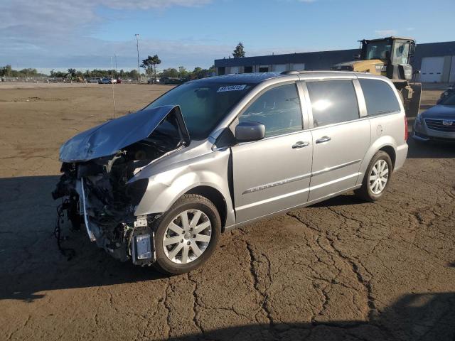  Salvage Chrysler Minivan