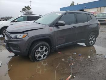  Salvage Jeep Compass