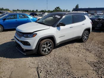  Salvage Jeep Compass