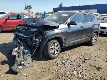  Salvage Kia Seltos