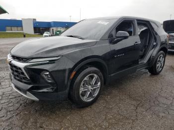  Salvage Chevrolet Blazer