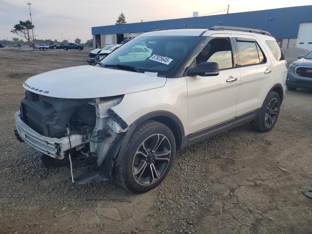  Salvage Ford Explorer