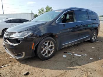  Salvage Chrysler Pacifica