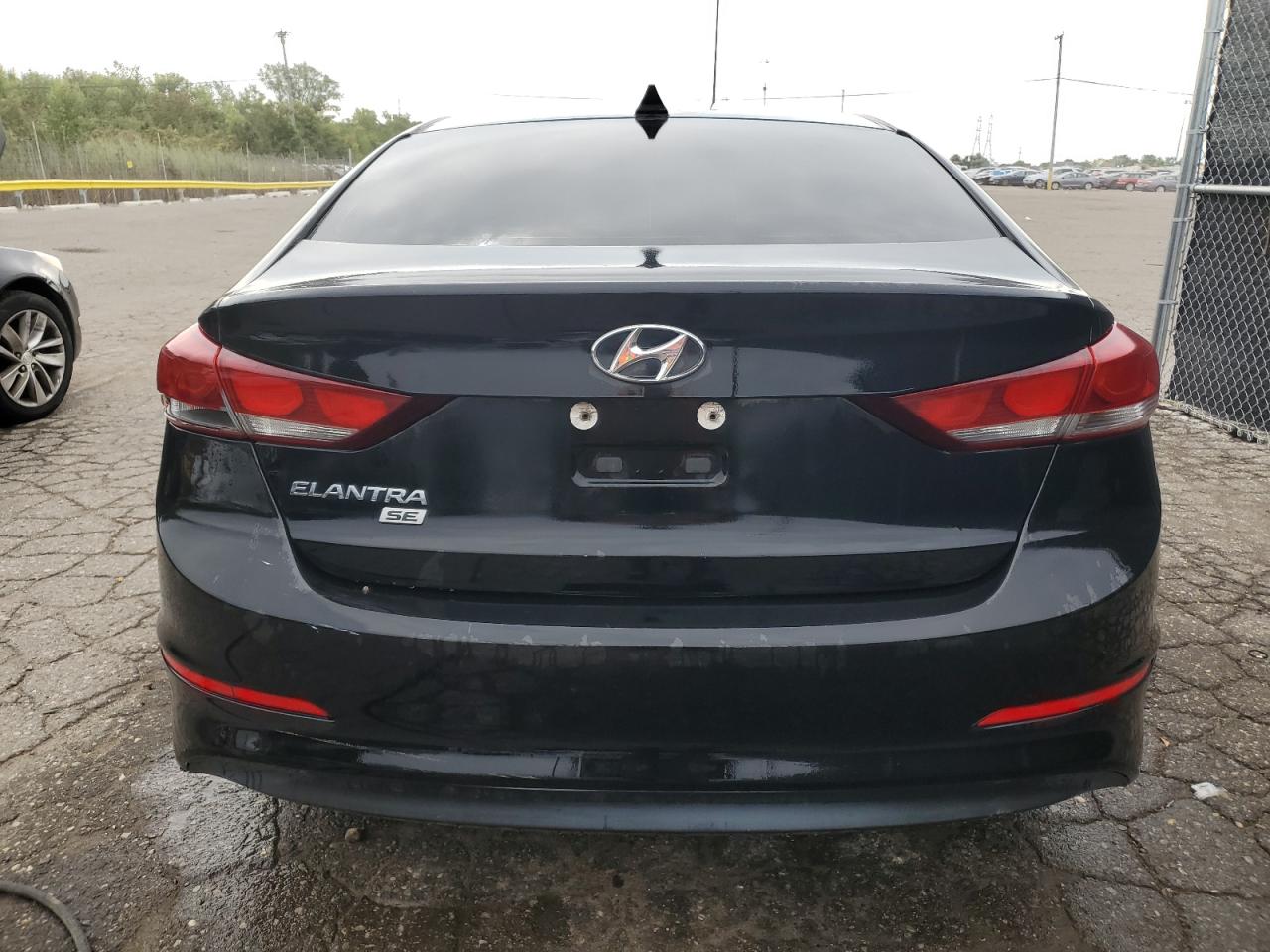 Hyundai ELANTRA Se Image 3