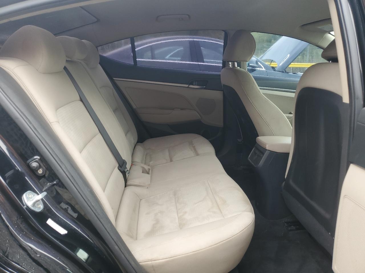 Hyundai ELANTRA Se Image 11