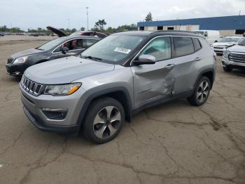  Salvage Jeep Compass