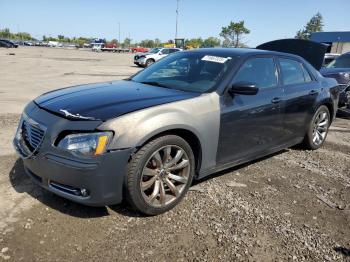  Salvage Chrysler 300