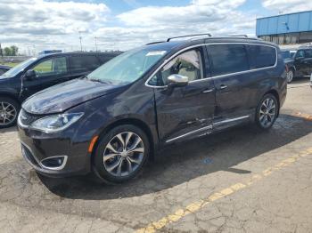  Salvage Chrysler Pacifica