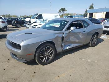  Salvage Dodge Challenger