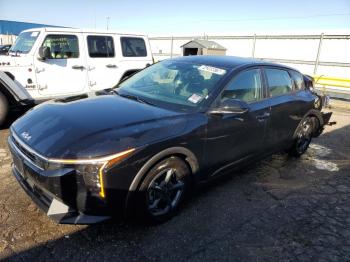  Salvage Kia K4 Lx