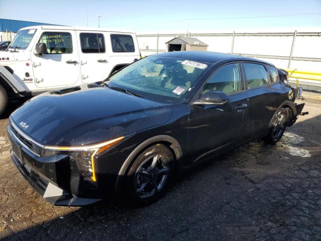  Salvage Kia K4 Lx