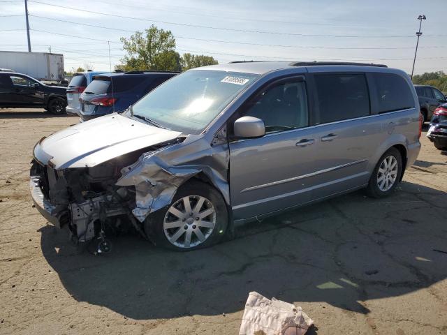  Salvage Chrysler Minivan