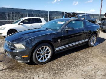  Salvage Ford Mustang