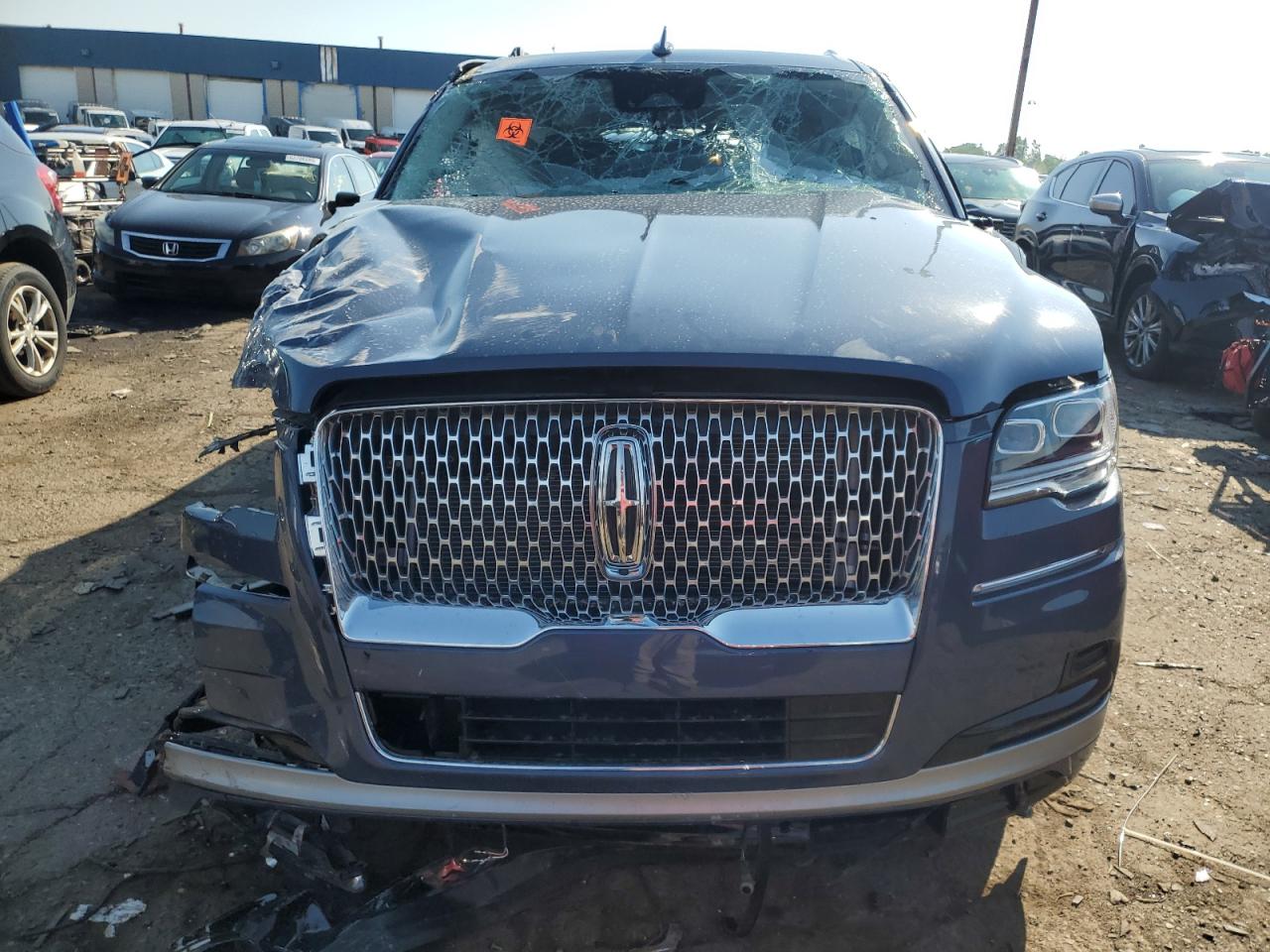 Lincoln Navigator L Reserve Image 4