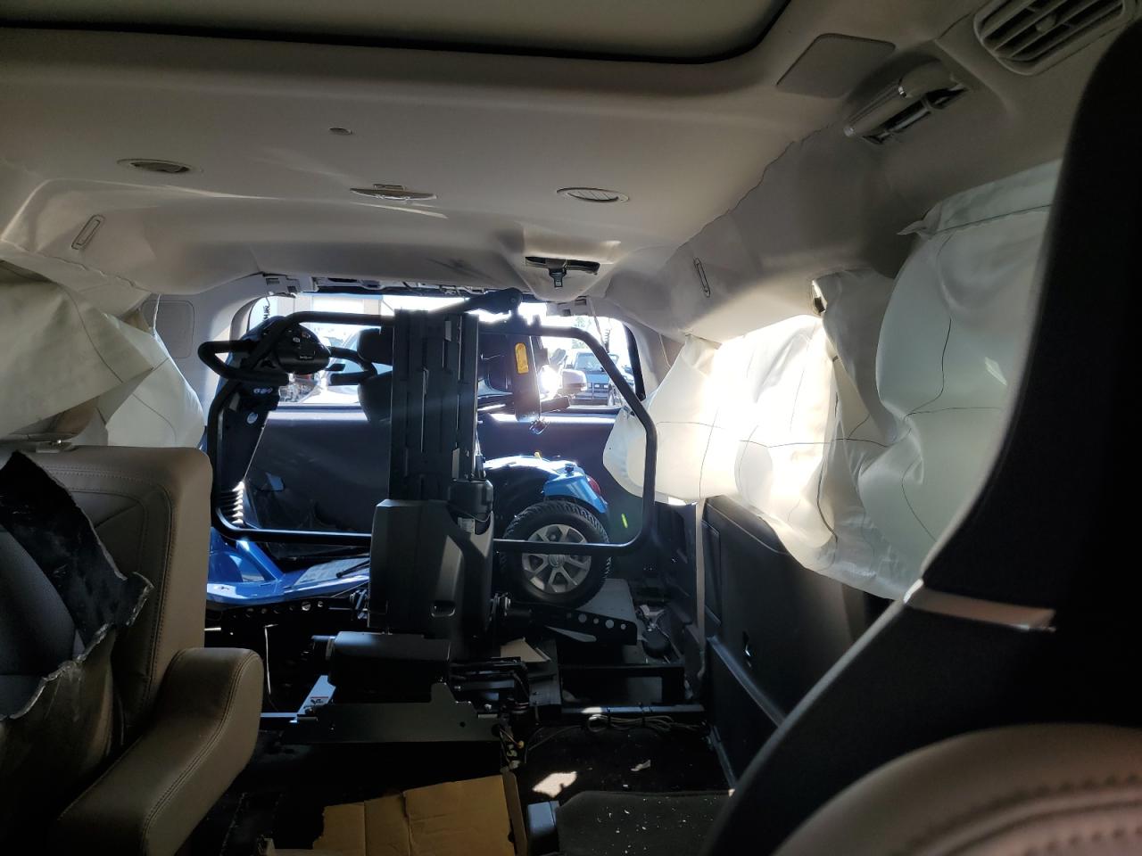 Lincoln Navigator L Reserve Image 6