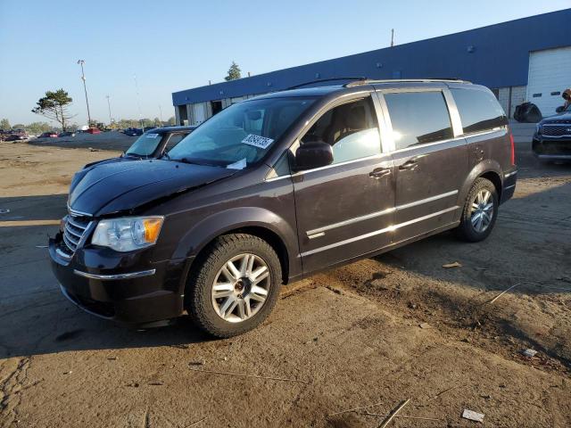  Salvage Chrysler Minivan