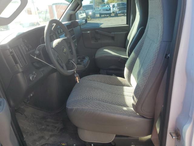 Chevrolet Express Image 4