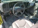 Chevrolet Suburban K2500 Image 3