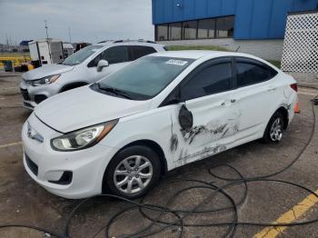  Salvage Hyundai ACCENT