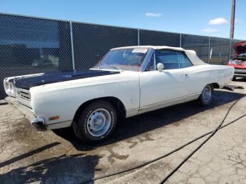  Salvage Plymouth Caravelle