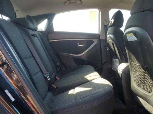 Hyundai ELANTRA Image 7